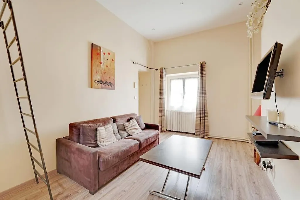 Charming Close To Grand Rex Apartment *